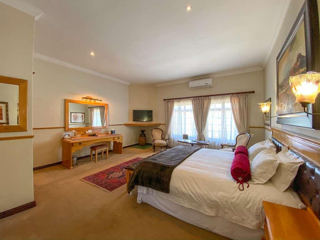 Turnberry Boutique Hotel Oudtshoorn Kamer foto