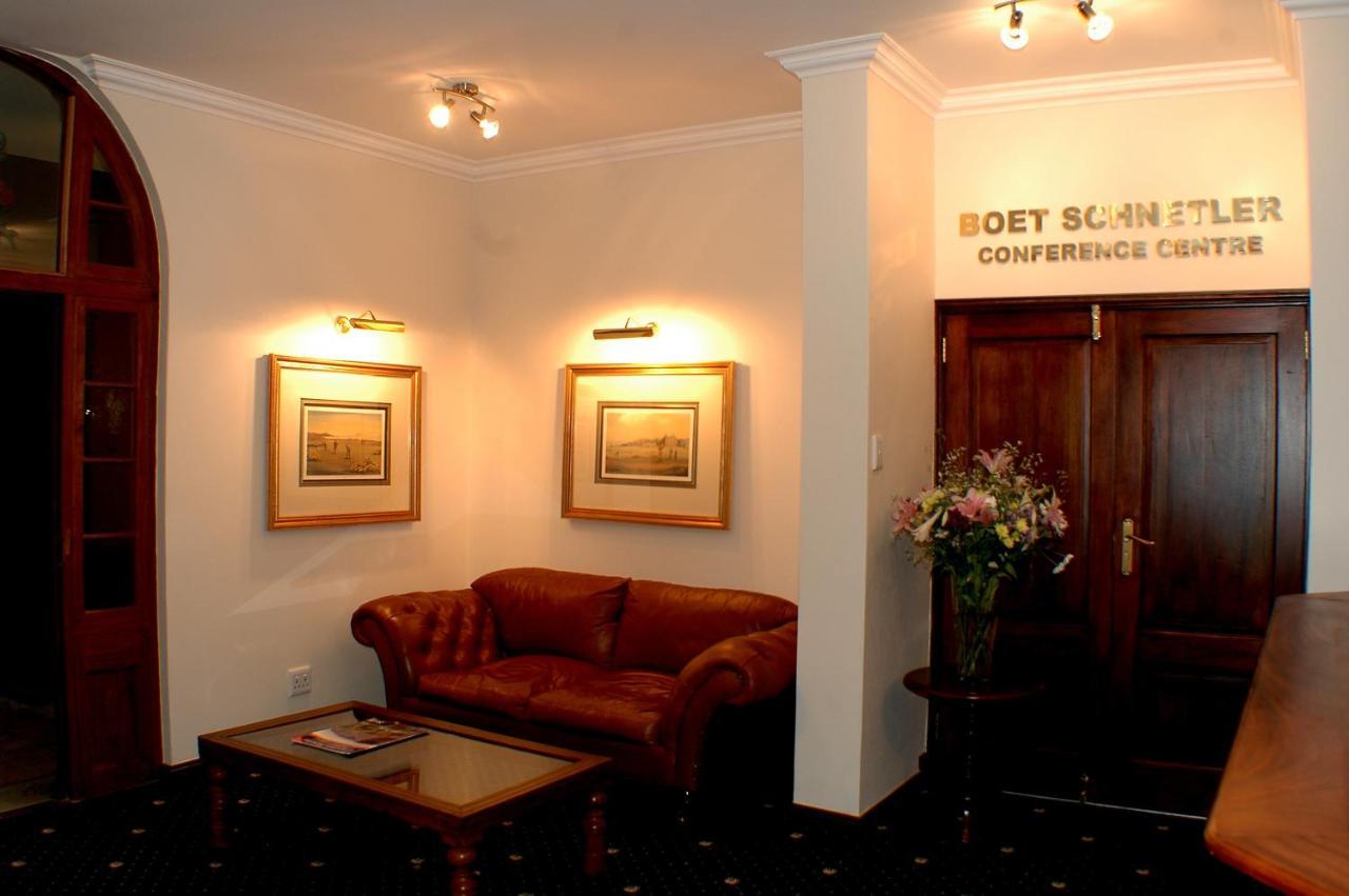 Turnberry Boutique Hotel Oudtshoorn Buitenkant foto